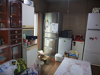 b8.jpg